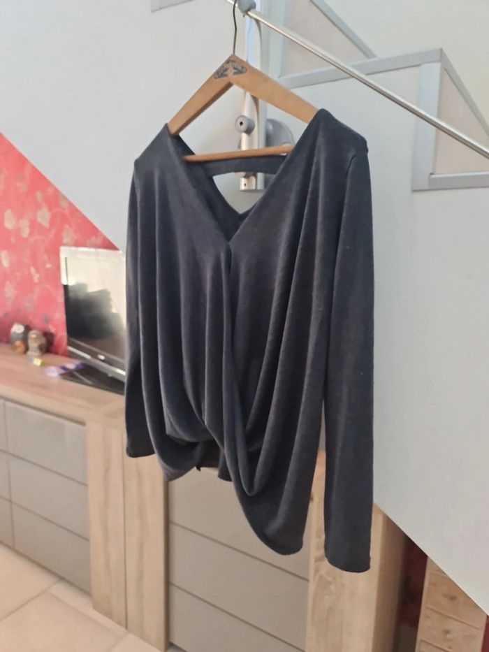 Pull col V Mim taille 40 - photo numéro 3