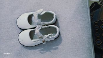 Lots chaussures 25