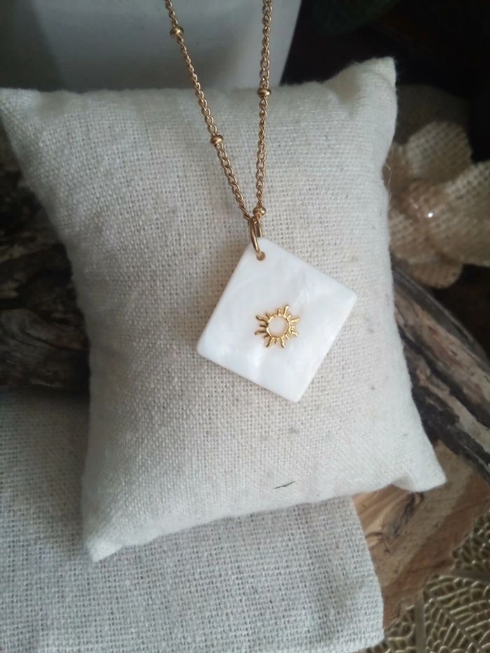 Collier soleil nacré - photo numéro 2
