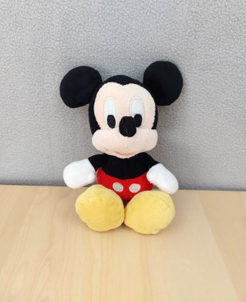 Peluche doudou Mickey 20 cm Disney Nicotoy Simba toys