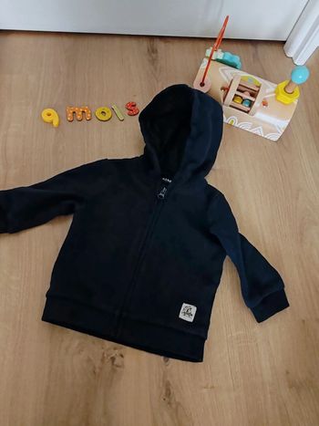 Gilet zip 9 mois