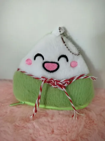 Porte-monnaie / pochette Zongzi en peluche