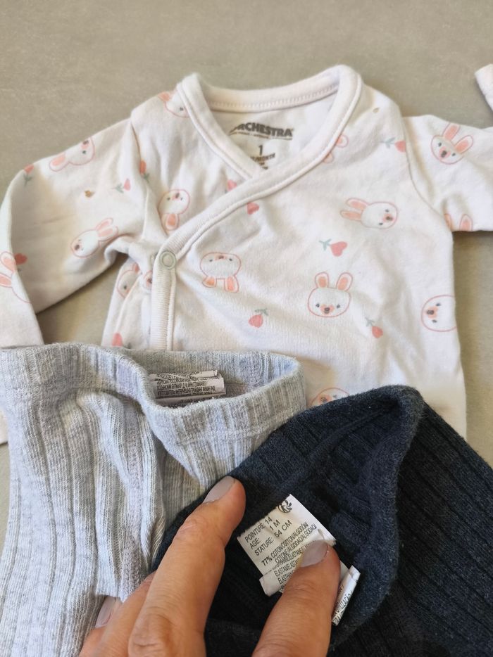 Lot bébé 1 mois fille - photo numéro 2