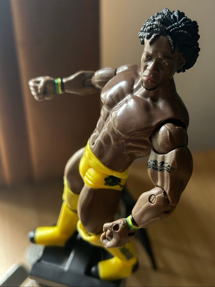 Kofi Kingston WWE Action Figure - photo numéro 3