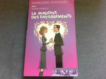 Livre - la madone des enterrements de Madeleine Wickham / Sophie Kinsella