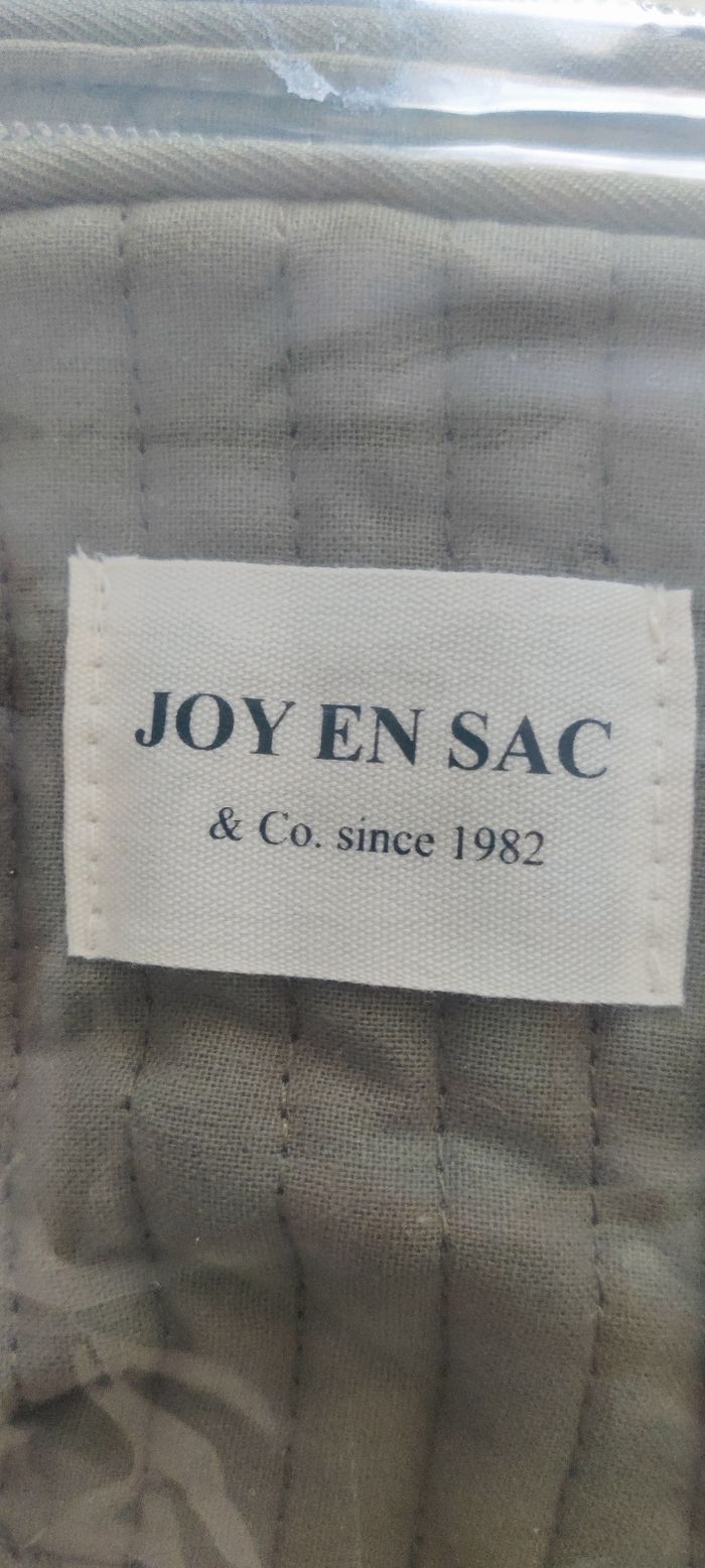 Joy en sac kaki - photo numéro 2