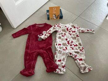 Lot de pyjamas