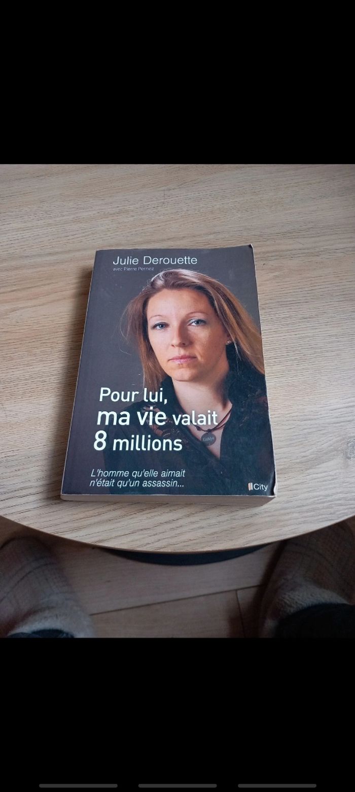 Livre pour lui ma vie valait 8 millions