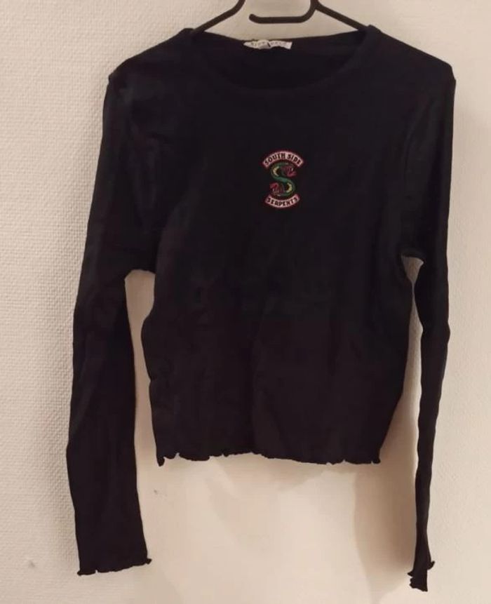 Tee Shirt Riverdale à manches longues - Jennyfer