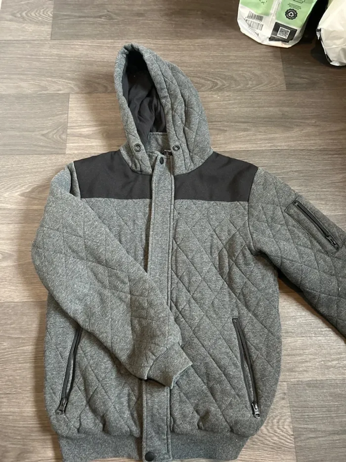 Manteau capuche