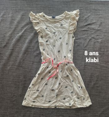 Robe 8 ans