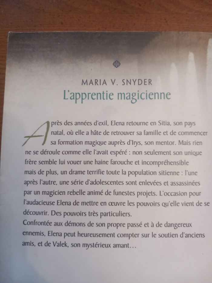 Livre l'apprentie magicienne - photo numéro 7