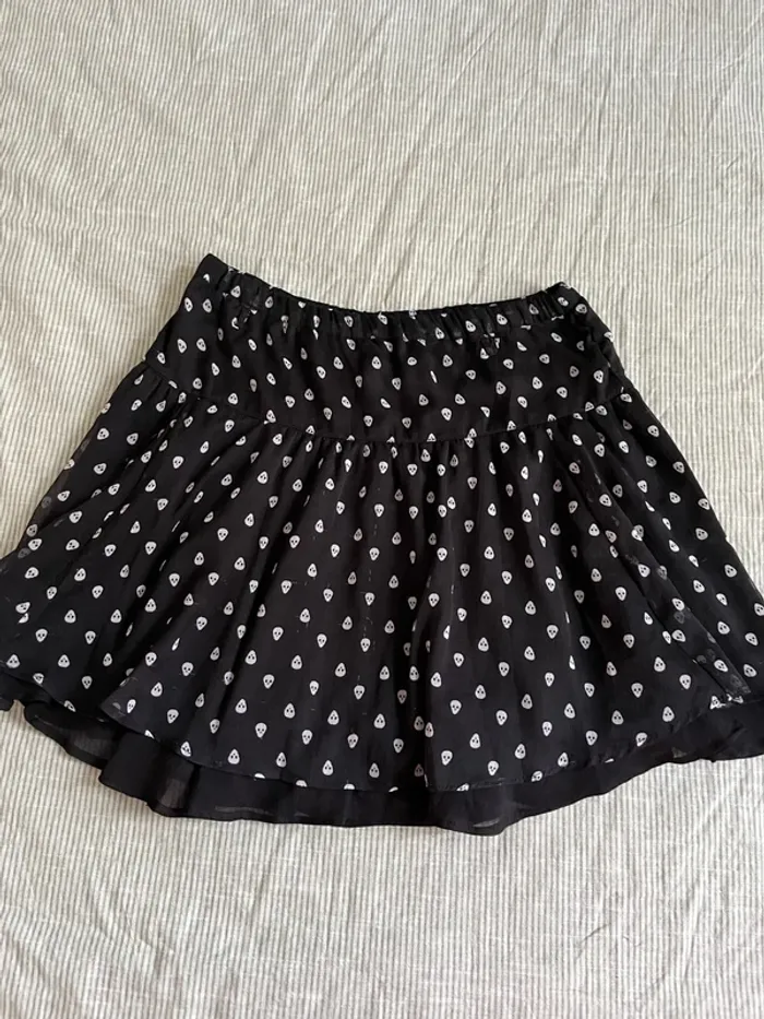 Jupe noir tête de mort