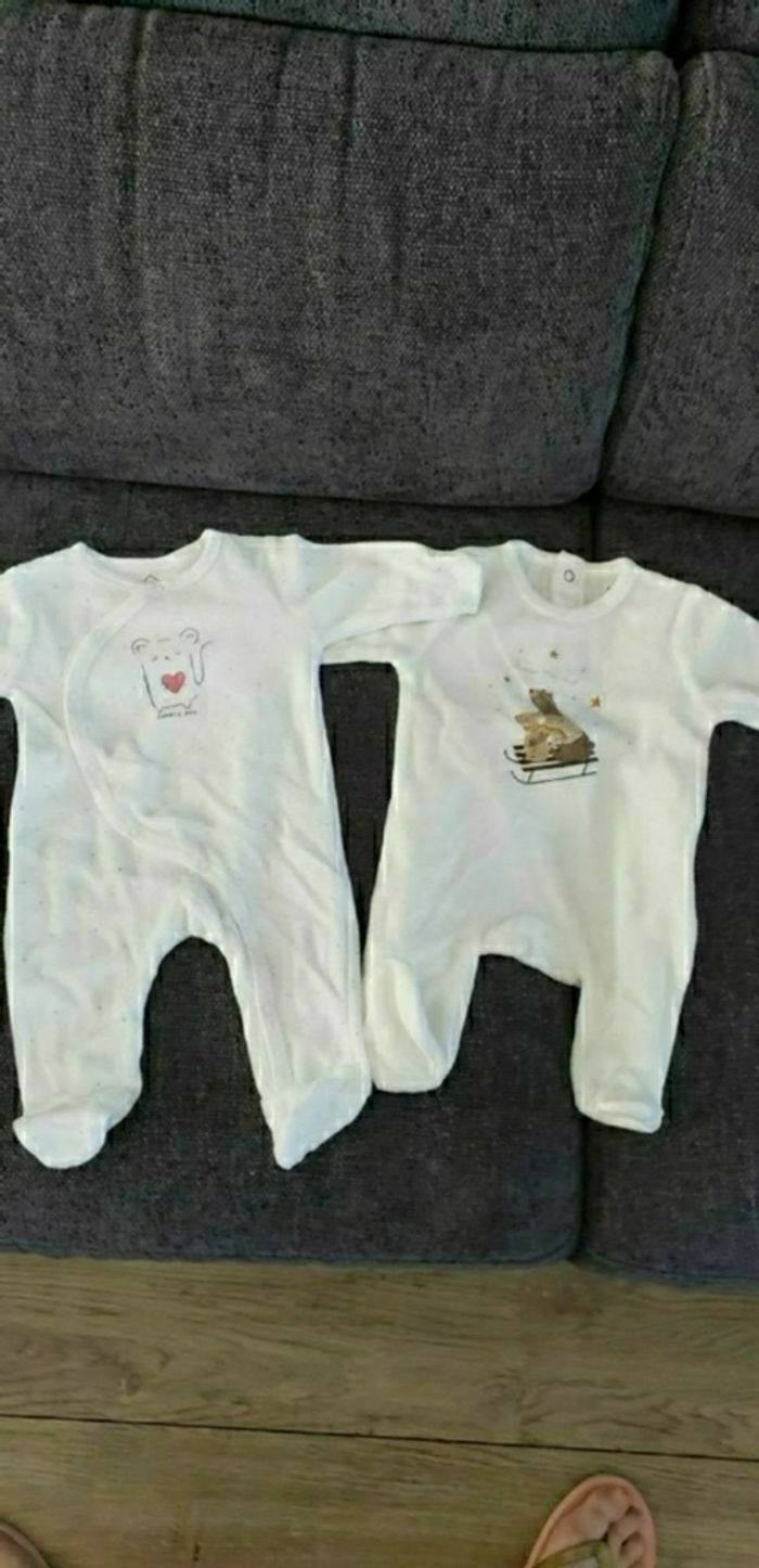 Lot 5 pyjamas 1 mois