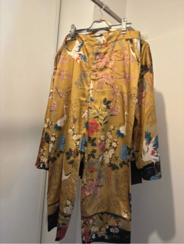 Kimono Zara  complete  taille L pantalon L - photo numéro 5
