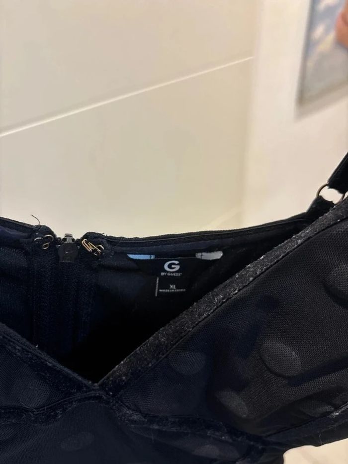 Robe femme noire taille XL marque Guess - photo numéro 3