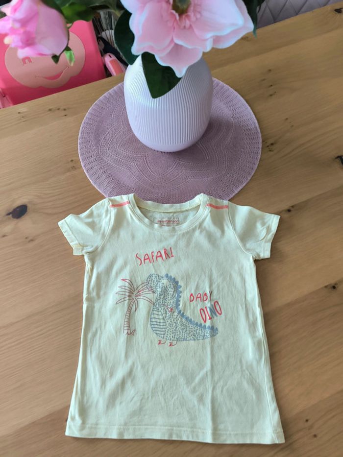 T-shirt mc dinausaure 3 ans