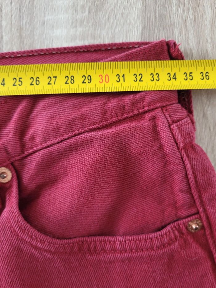 Jean Levi's 501 femme vintage 90's Made in USA bordeaux rare Taille 34 - photo numéro 10