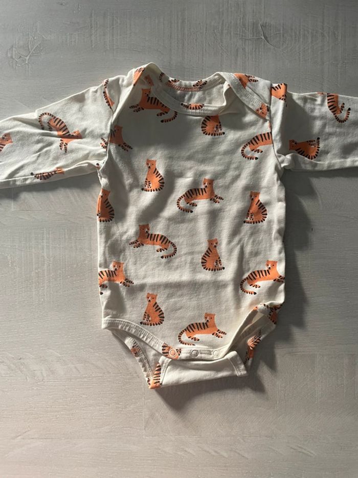Lot 7 bodys bébé tape à l’œil taille 3 mois manches longue - photo numéro 10