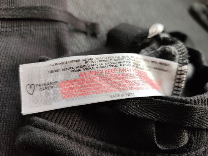 2 pantalons bébé garçon - photo numéro 5