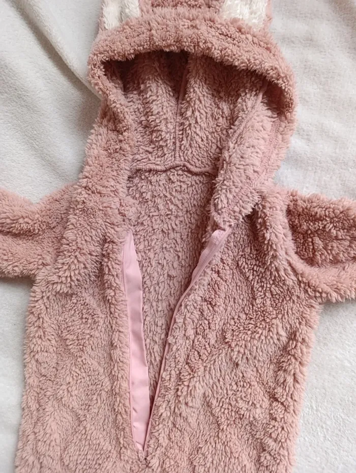 Combinaison lapin Primark 6 mois - photo numéro 2