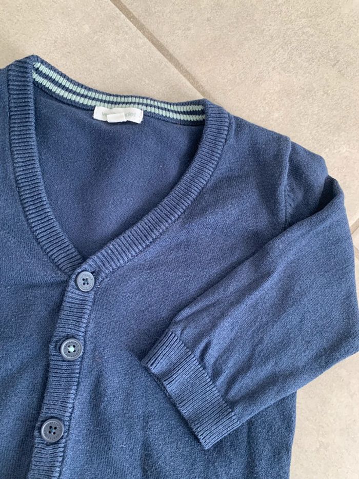 Gilet col V - photo numéro 2