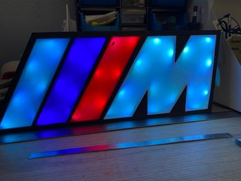 Luminaire BMW