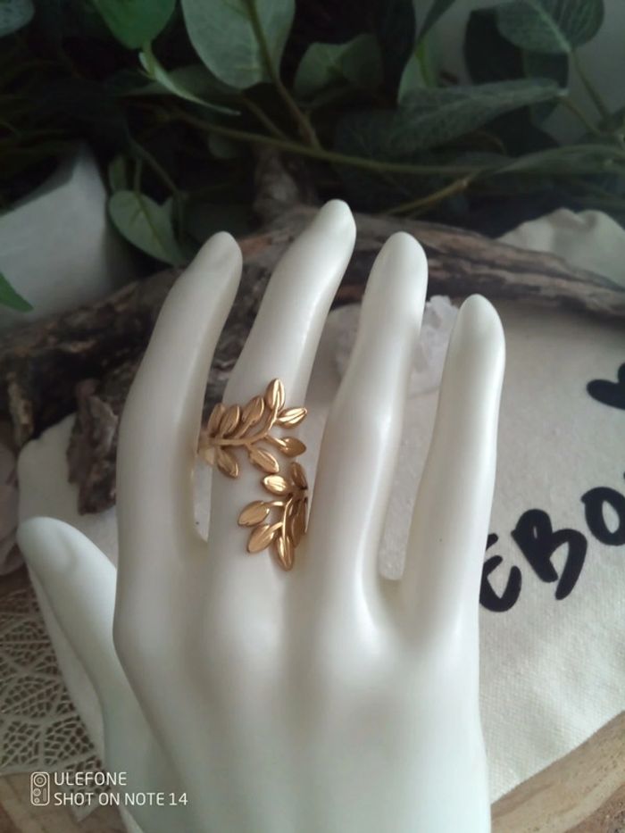 Bague bohème feuilles en acier doré - photo numéro 3