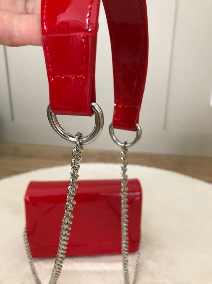 Sac vernis rouge chaînette argentée - photo numéro 2