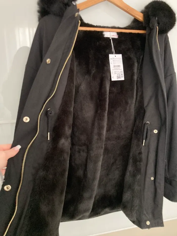 Parka femme noire chaude fourrure - photo numéro 3