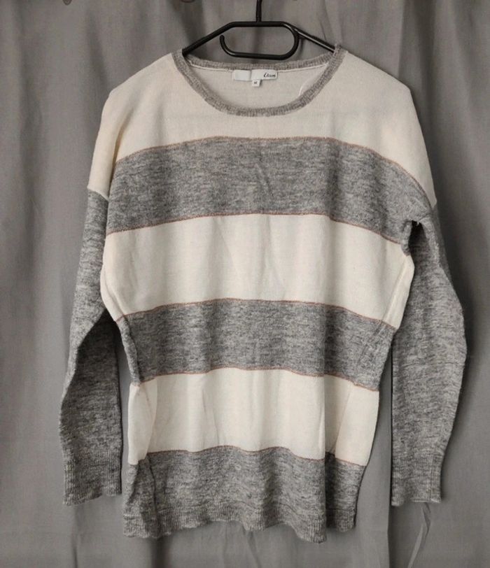 Pull fin taille M etam