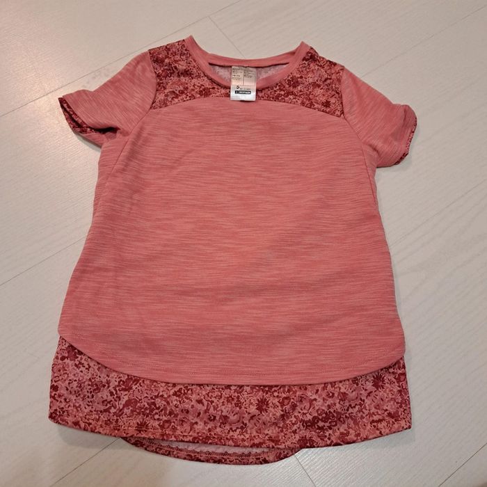 T shirt sport rose decathlon 5-6 ans