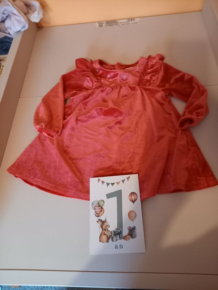 3 robes fille 12mois - photo numéro 3