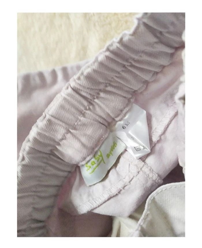 Jean bébé fille 6 mois denim mauve taille élastique marque Baby by Veti - photo numéro 3
