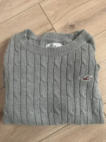 Pull hollister