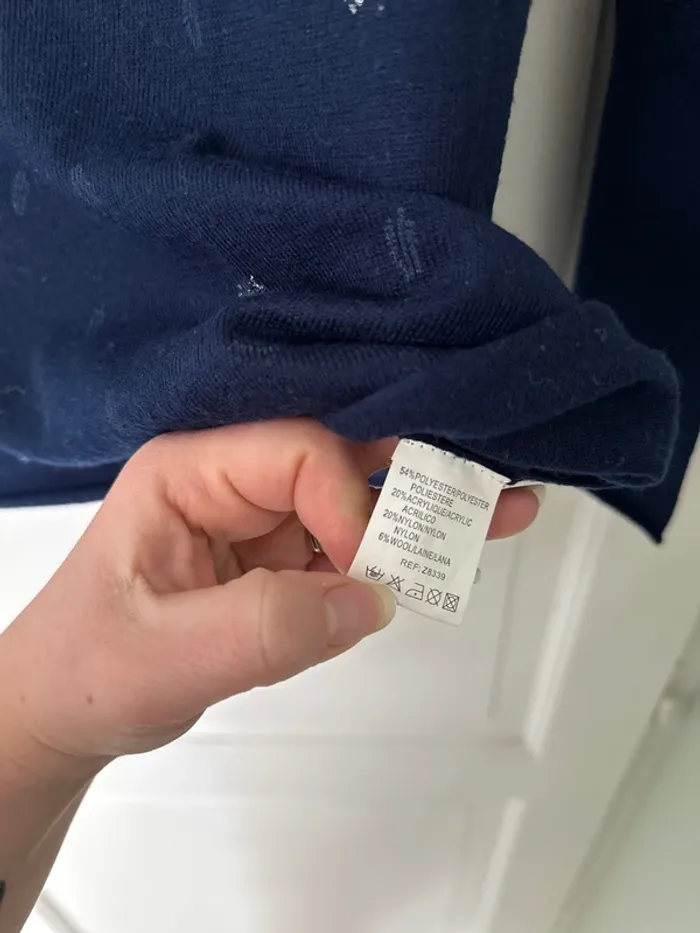 Pull bleu marine - photo numéro 3