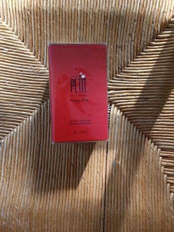 Parfum petite attitude happy bug