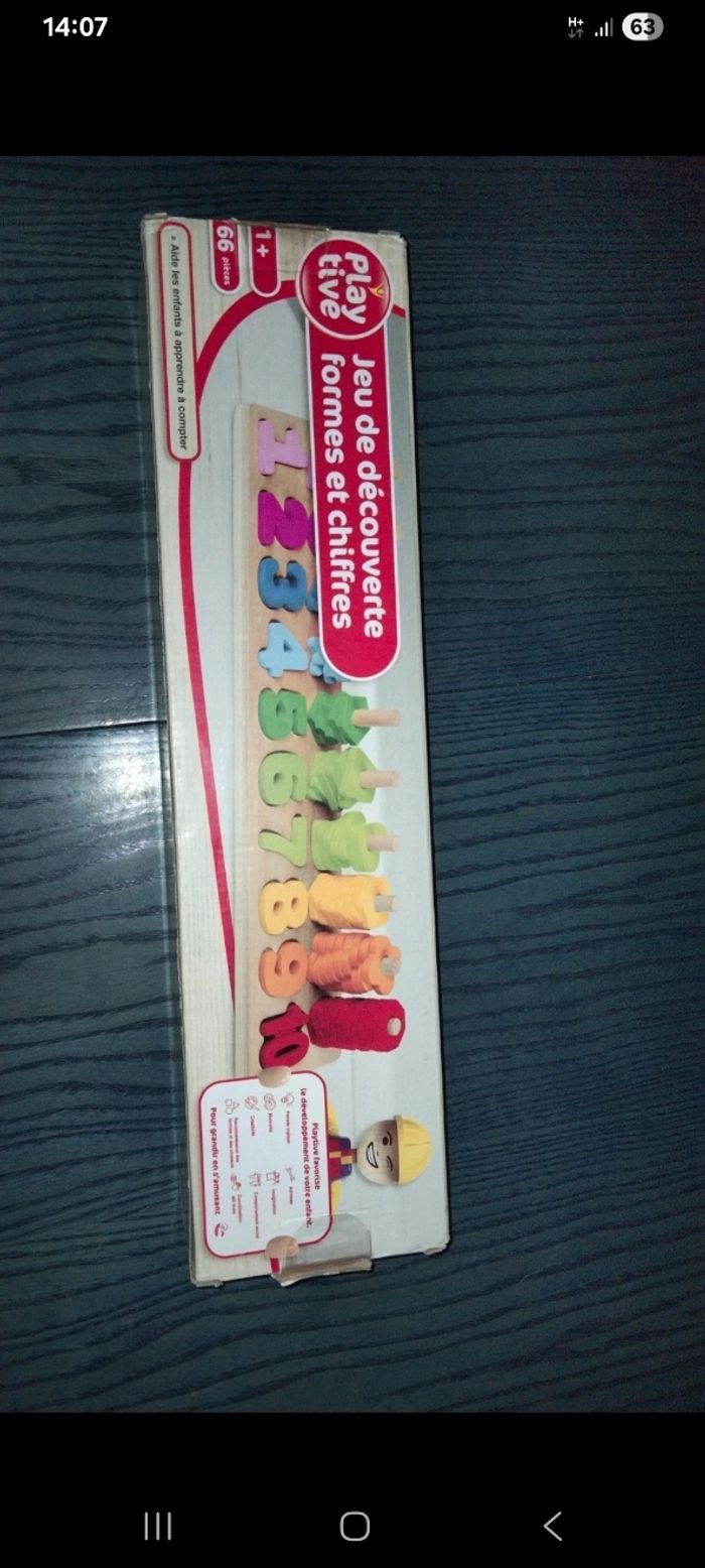 Jeu de découverte formes et chiffres