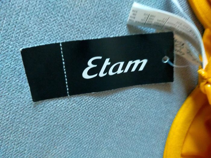Haut de bikini jaune Etam – Neuf avec étiquette – Taille 85B (FR) - photo numéro 3