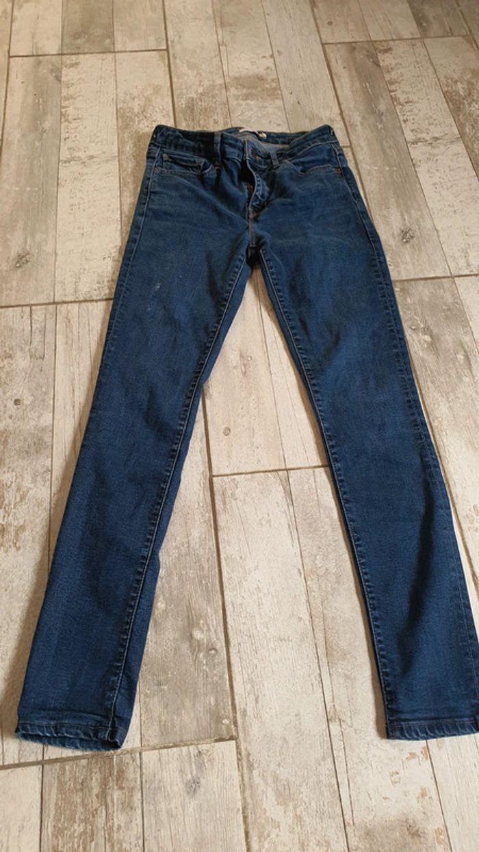 Jean levi's 711 skinny w28 l32 taille 36 - photo numéro 4