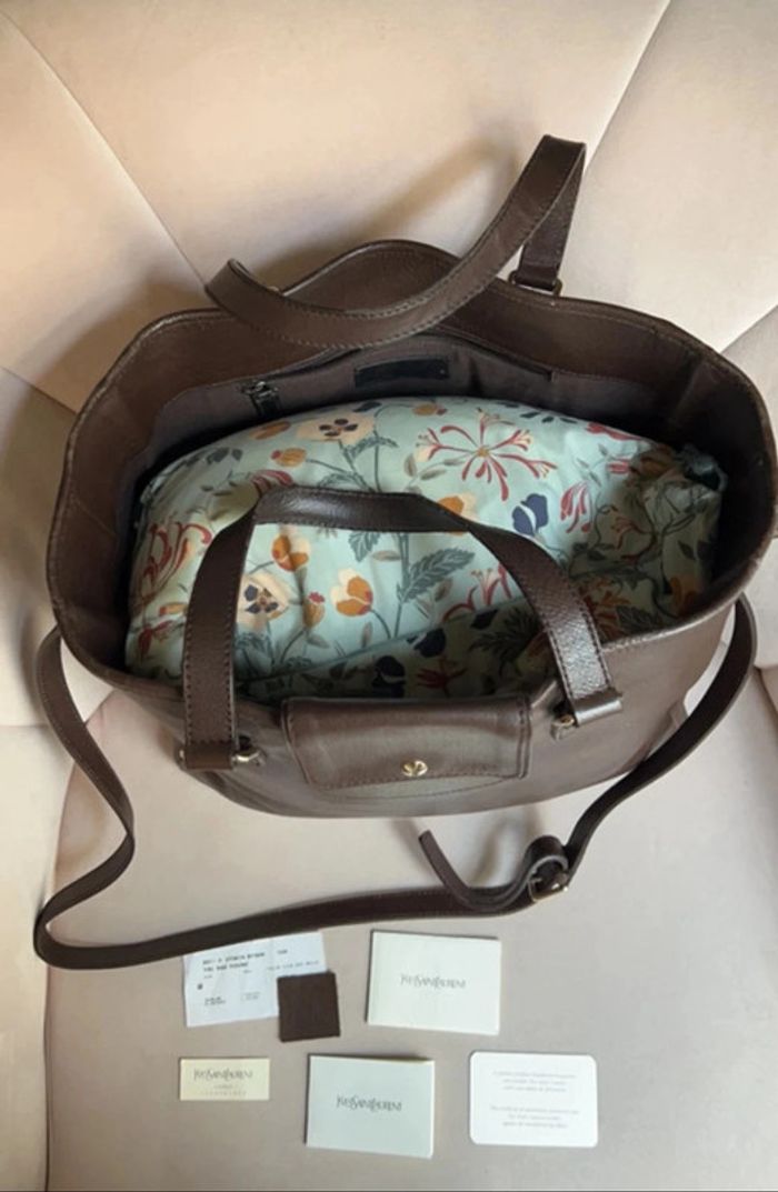 Yves Saint Laurent – Sac besace "Ycone" grand modèle – Marron chocolat - photo numéro 17