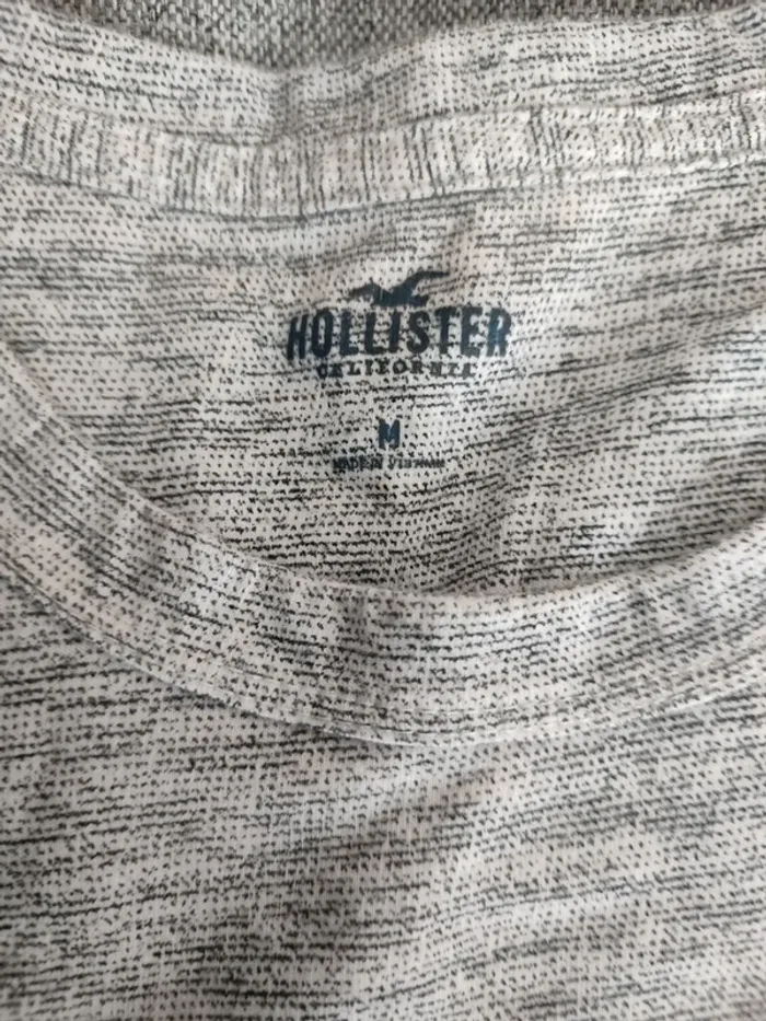 Tee shirt Hollister - photo numéro 2
