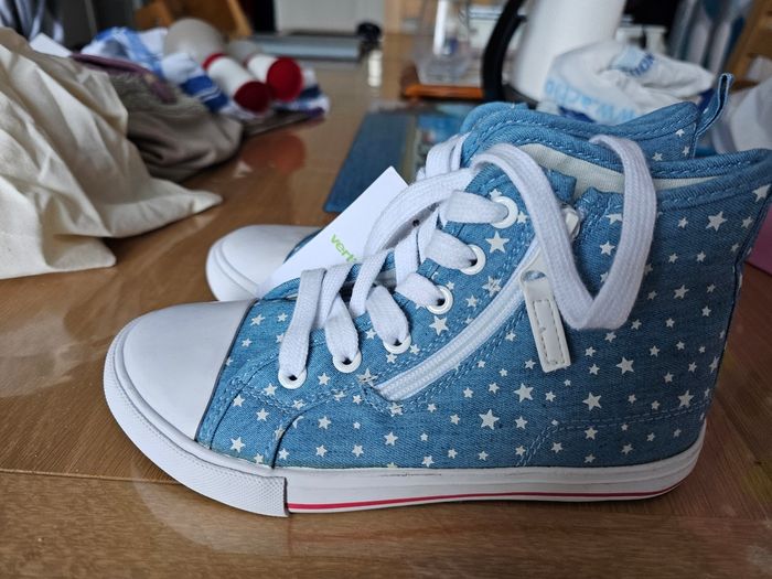 Basket montante fille T 33 - photo numéro 4