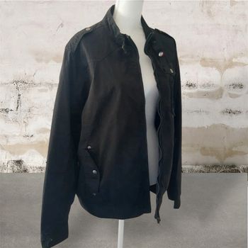 Blouson noir multi poches 100% coton taille XXL