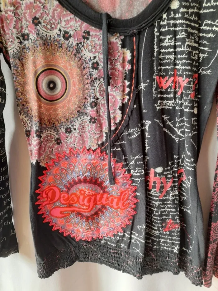 T shirt manches longues desigual.taille M - photo numéro 2
