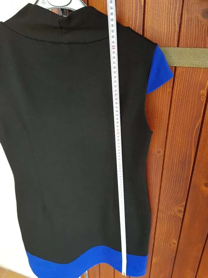 Robe courte 40 bleu rouge et noir - photo numéro 6