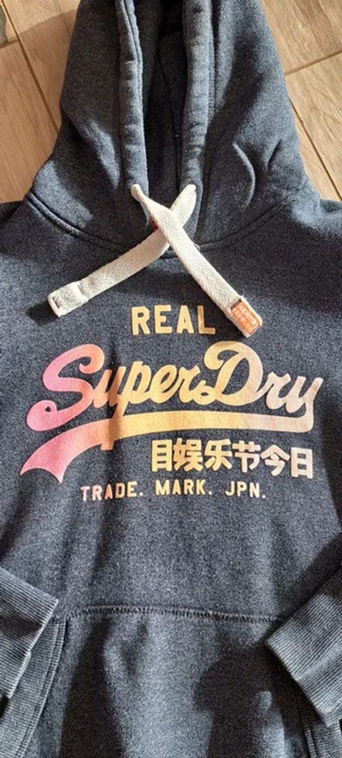 Sweat Superdry Taille M - photo numéro 2
