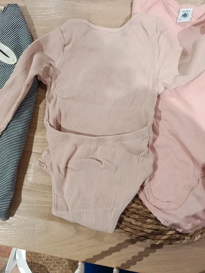 Lot bodies body 36 mois 3 ans - photo numéro 4