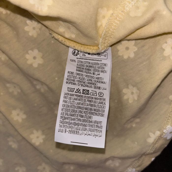Robe fleurs rose et jaune fille / 6 mois / Très bon état - photo numéro 9