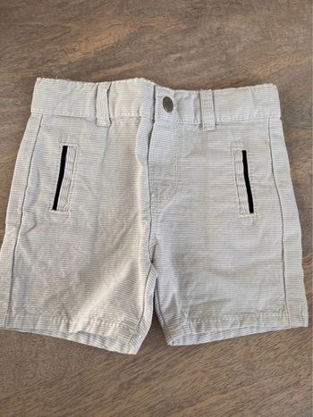 Short neuf